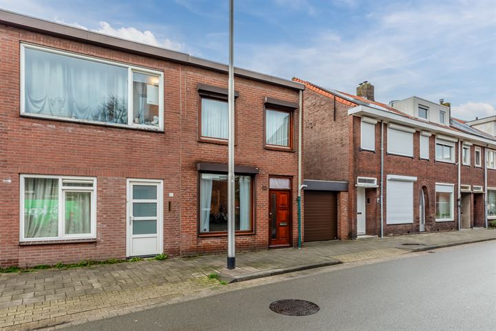 Bekijk foto 31 van Hoefstraat 52