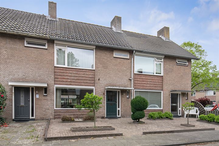 Bekijk foto 2 van Johannes Heerstraat 4