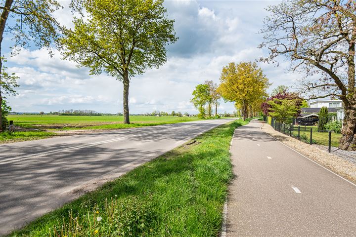 Bekijk foto 39 van Veldweg 28