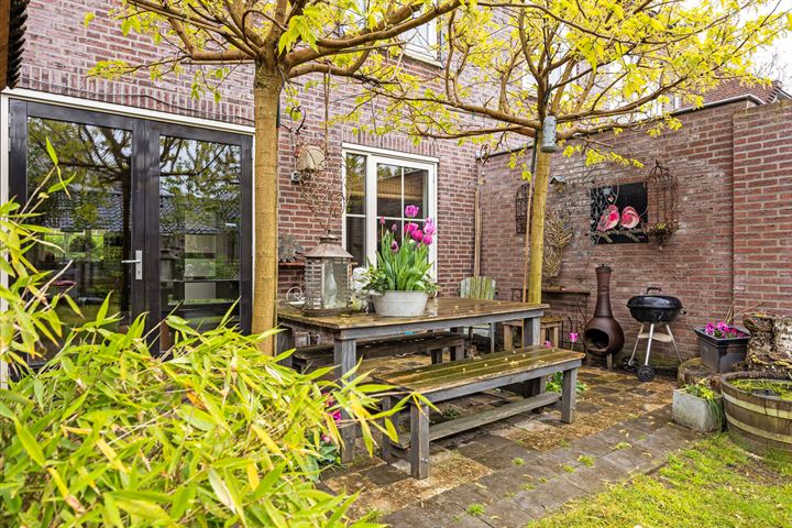 Bekijk foto 32 van Eekhoornstraat 26