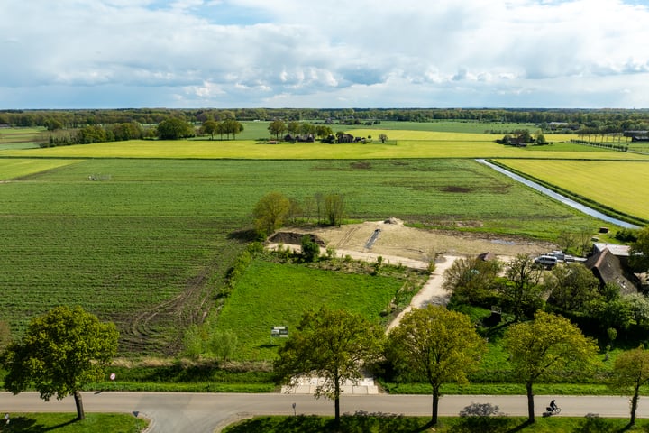 Bekijk foto 23 van Lochemseweg 22