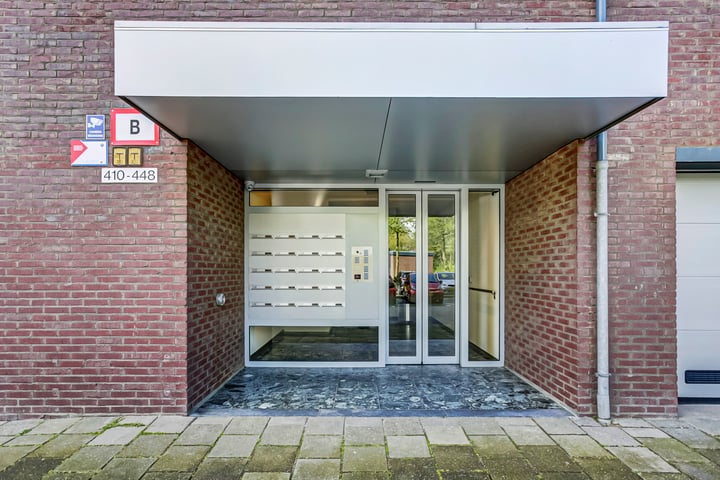 Bekijk foto 5 van Zernikelaan 412-+GARAGE