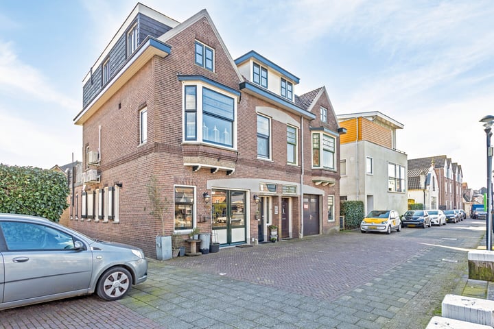 View photo 37 of Rijnkade 33