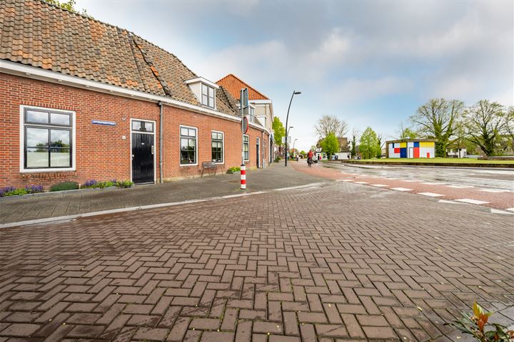 Bekijk foto 32 van Luttekepoortstraat 37