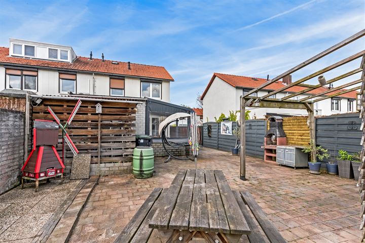 Bekijk foto 32 van Lieve Vrouwestraat 49