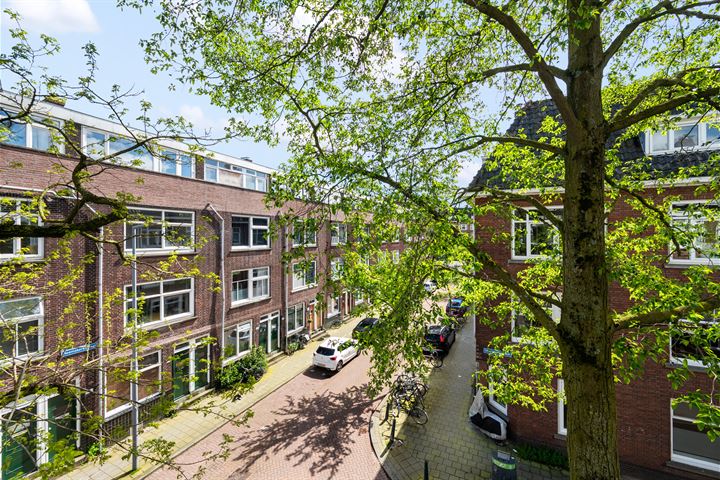 View photo 8 of Geertsemastraat 1-B02