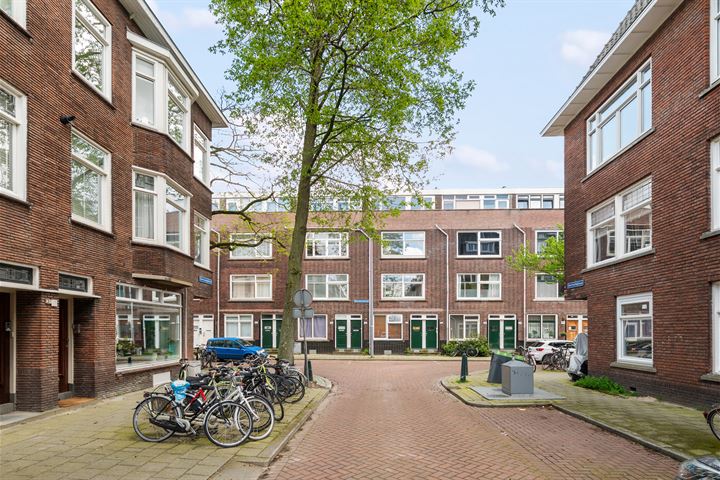 Bekijk foto 34 van Geertsemastraat 1-B02