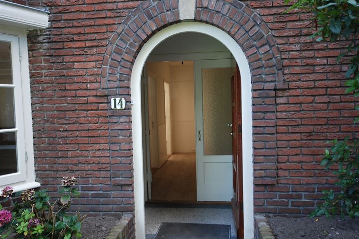 Bekijk foto 2 van Bremstraat 14