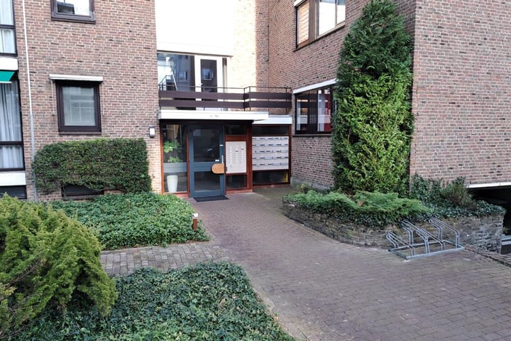 Bekijk foto 24 van Heemskerklaan 22