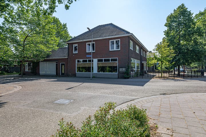 Photo 13 of Butzelaarstraat 1-A