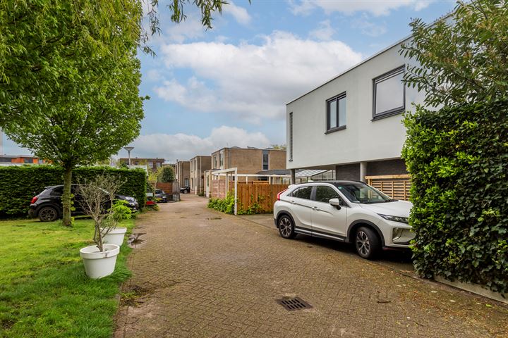 Bekijk foto 40 van de Vroomstraat 13