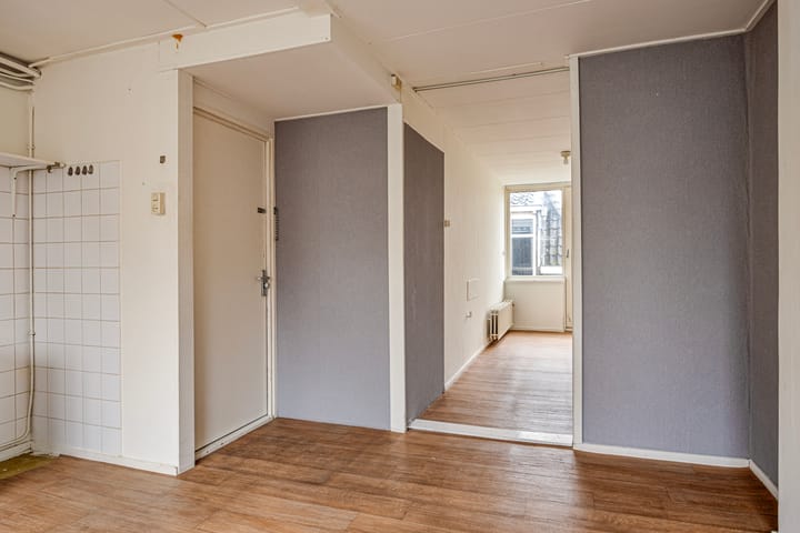 Foto 18 van Voorstraat 168