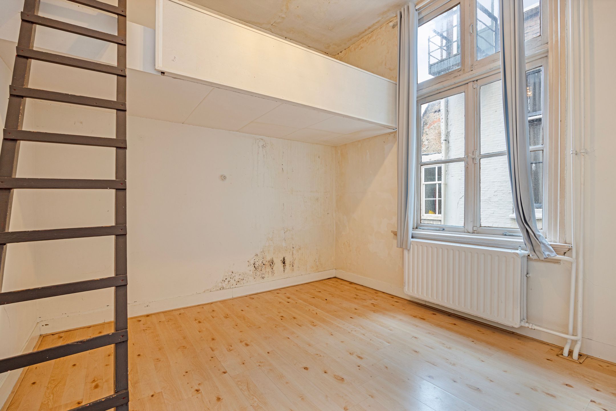 Photo 21 of Voorstraat 168