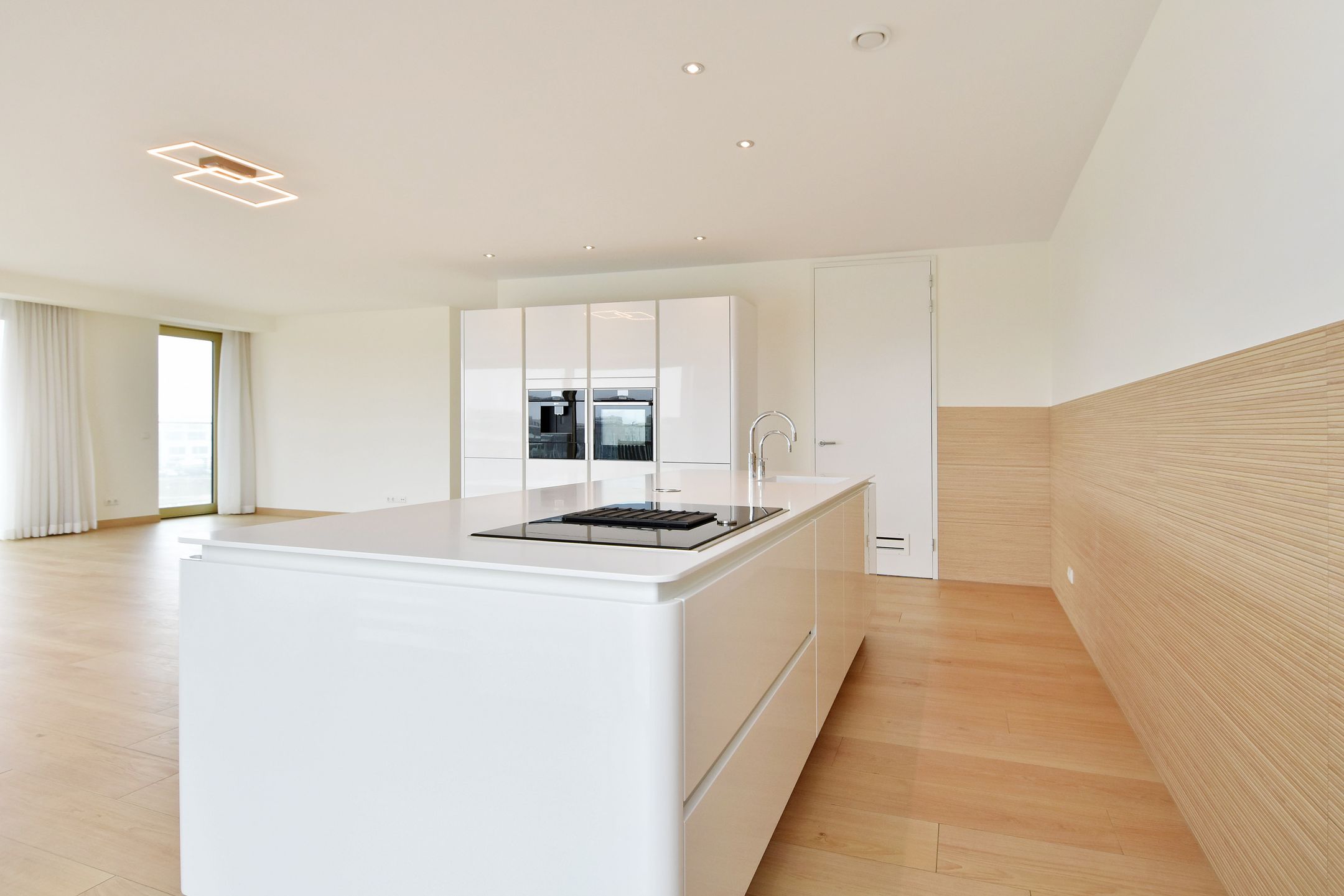 Foto 9 van Dr. Lelykade 176