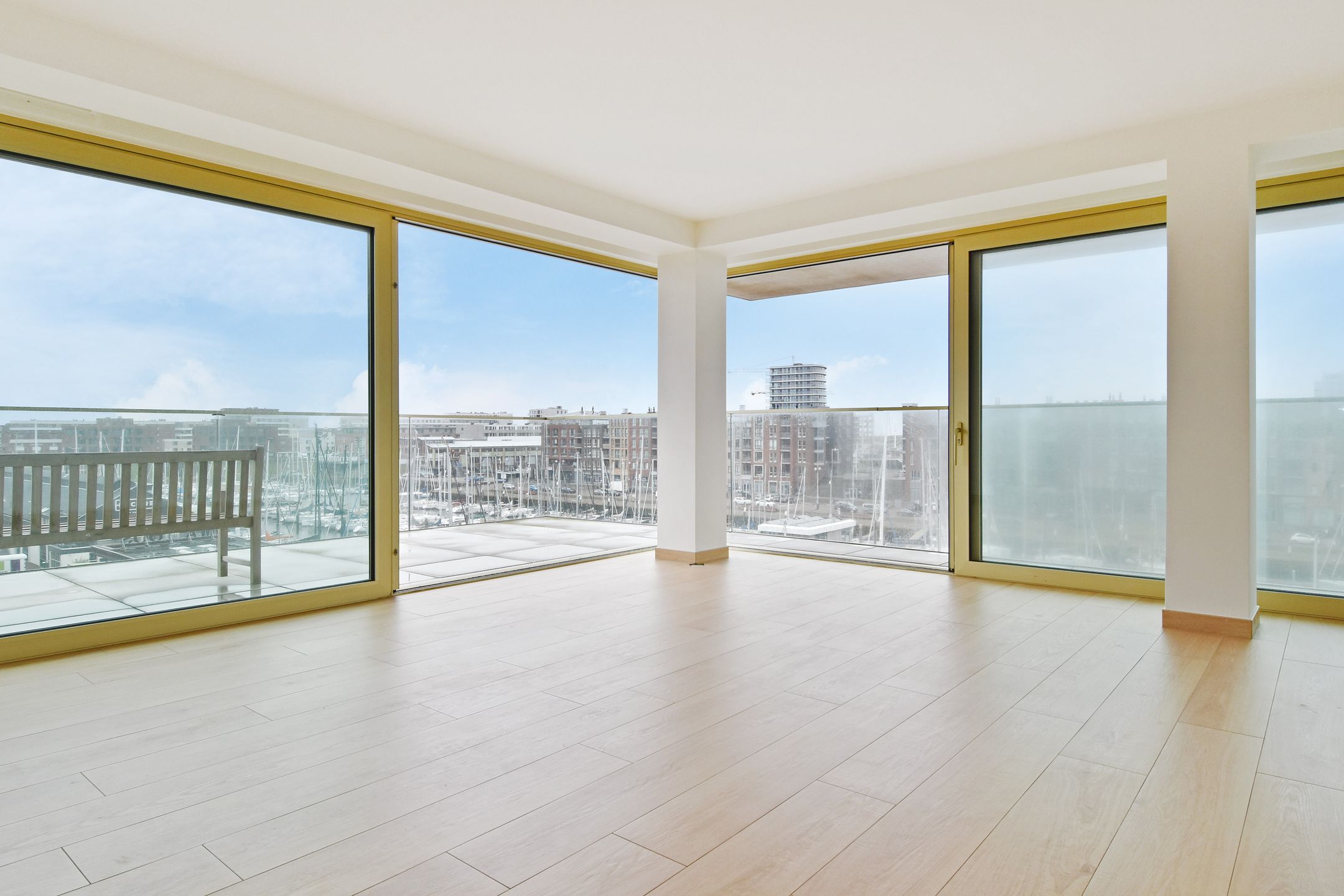 Foto 3 van Dr. Lelykade 176