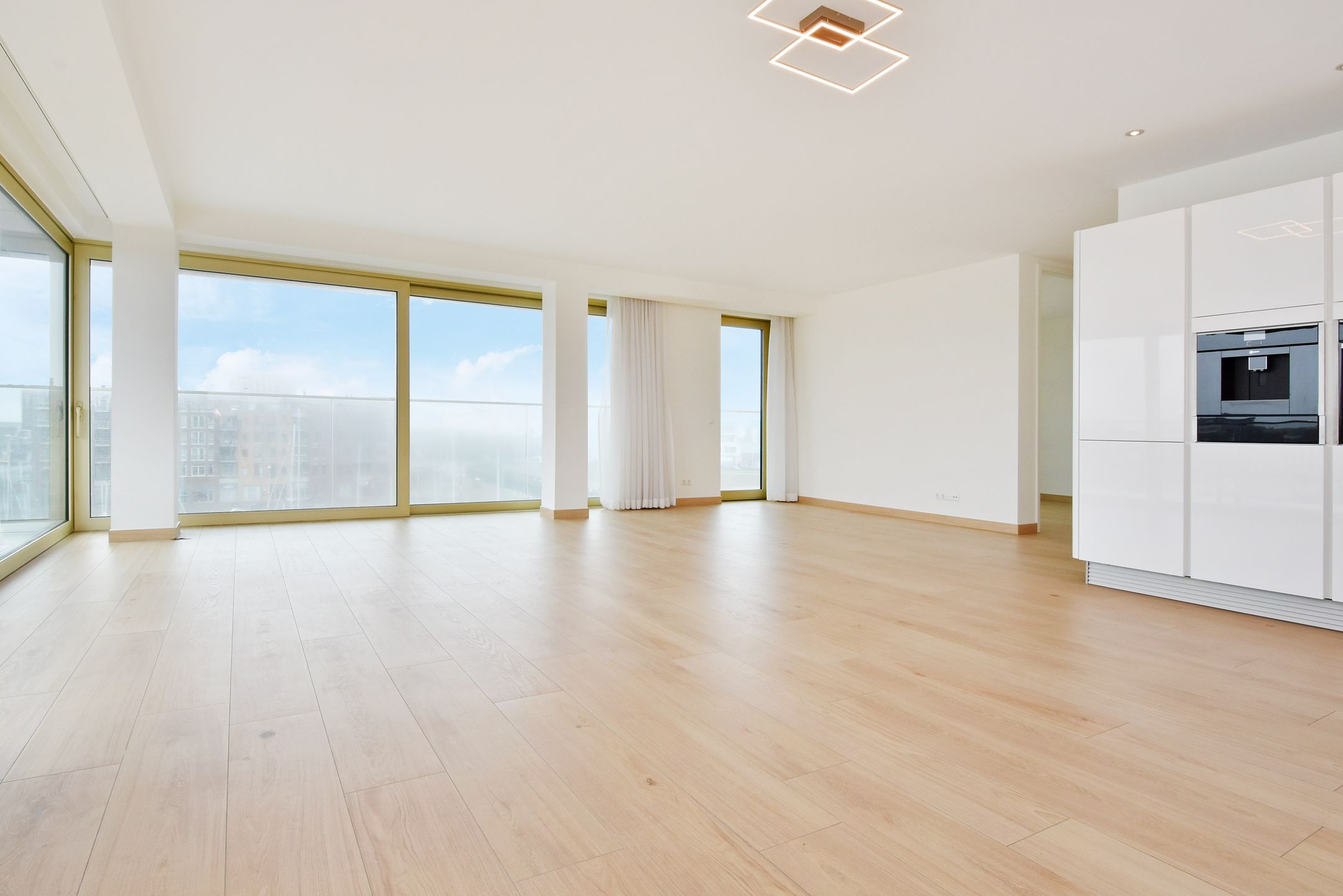 Foto 12 van Dr. Lelykade 176