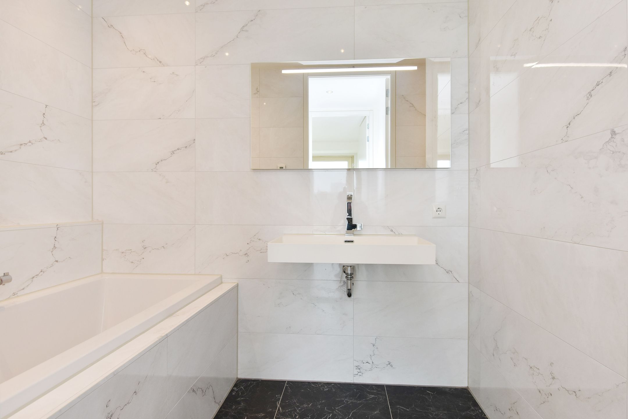 Foto 36 van Dr. Lelykade 176