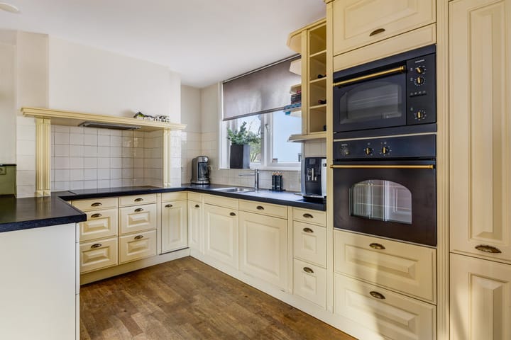 Foto 23 van Thorbeckelaan 47