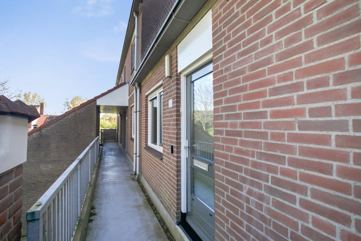 Bekijk foto 2 van Eggestraat 20