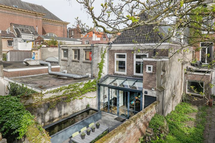 View photo 38 of Hinthamerstraat 49