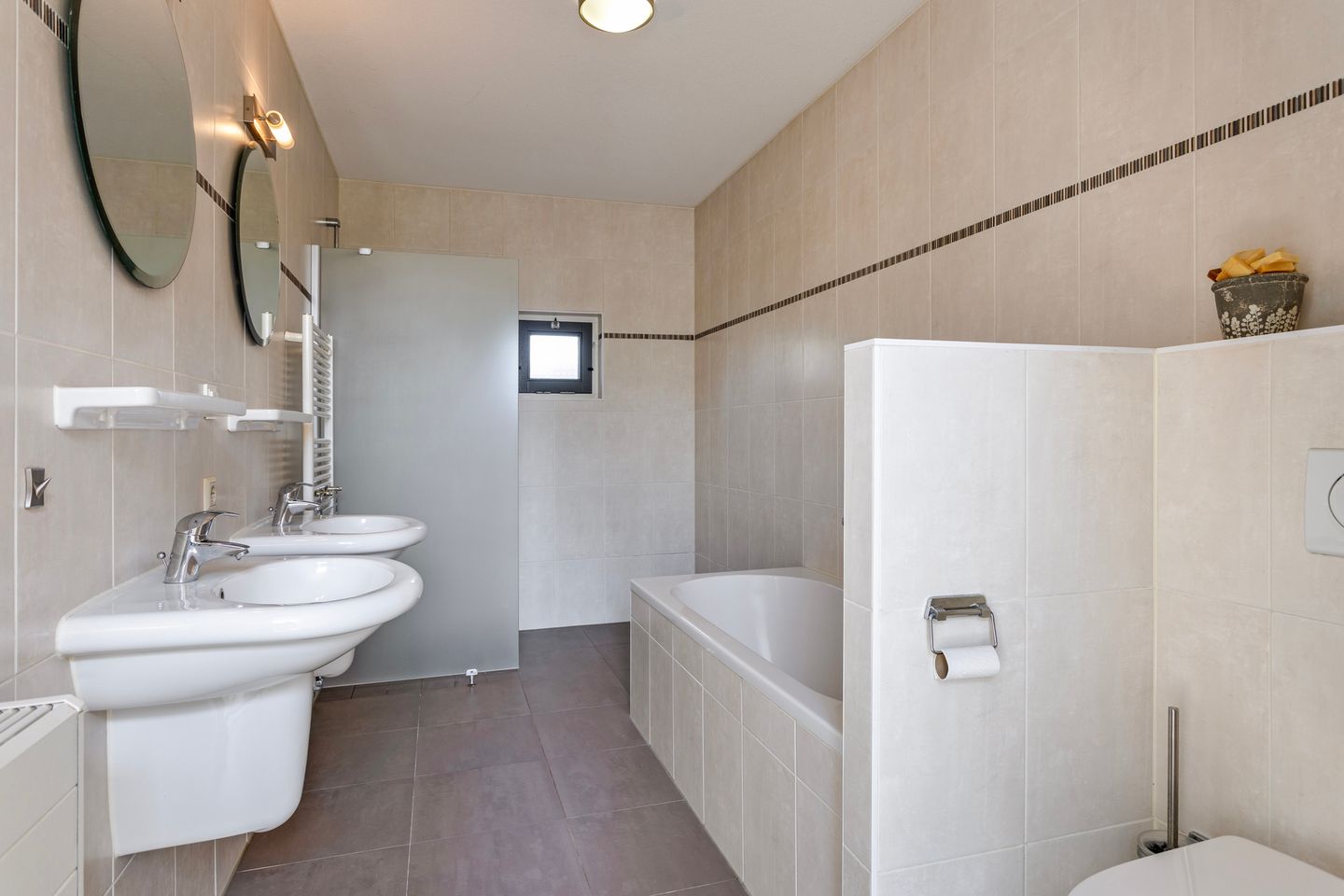 Foto 20 van Albatroslaan 122