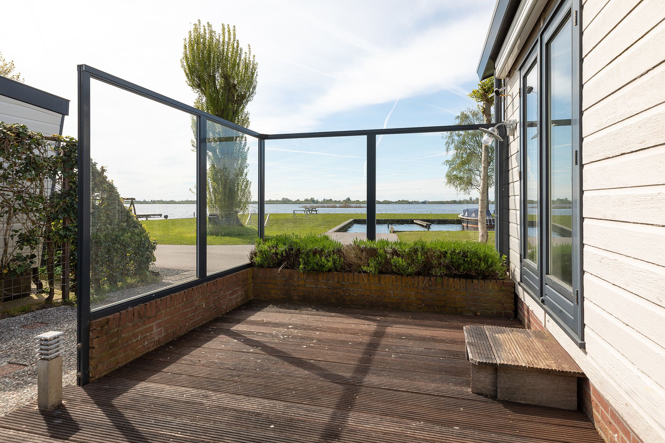 Foto 6 van Nieuw-Loosdrechtsedijk 217-C033