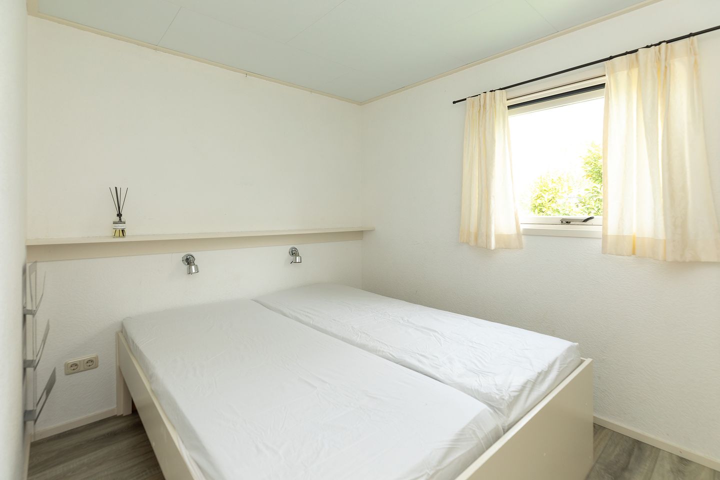 Foto 19 van Nieuw-Loosdrechtsedijk 217-C033