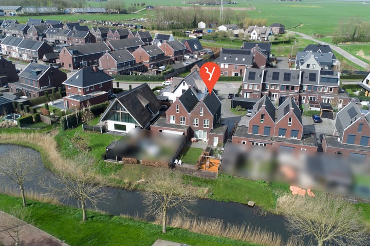 Foto 2 van Vierroeder 7
