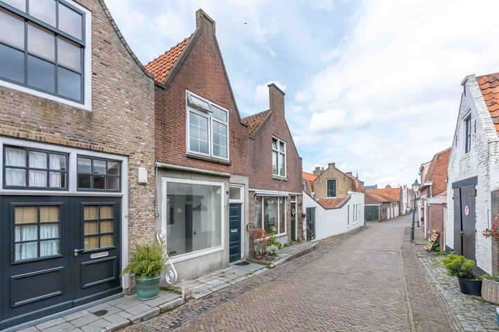 Bekijk foto 2 van Zevenhuisstraat 6