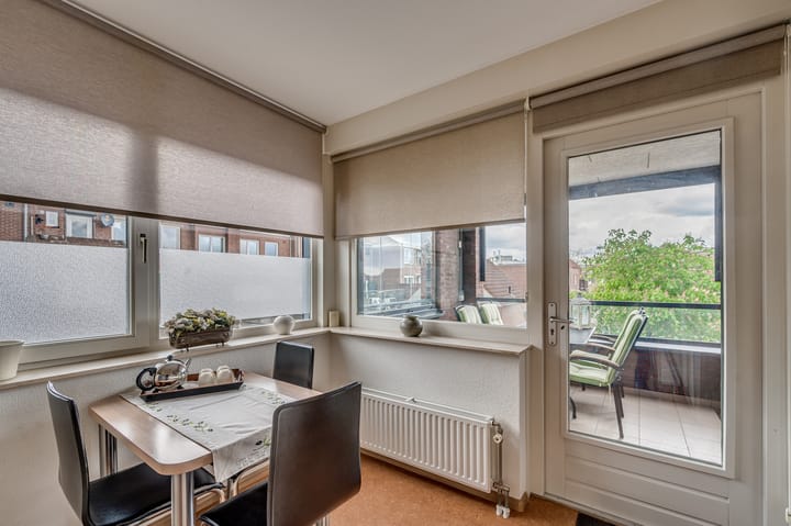 Foto 15 van Antoniuslaan 242