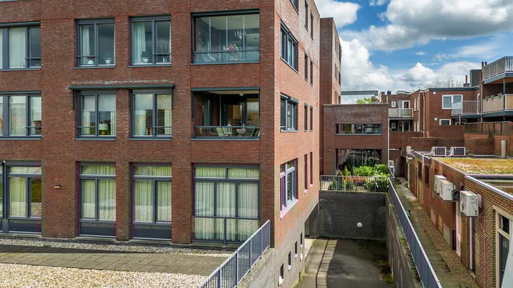 Foto 34 van Antoniuslaan 242