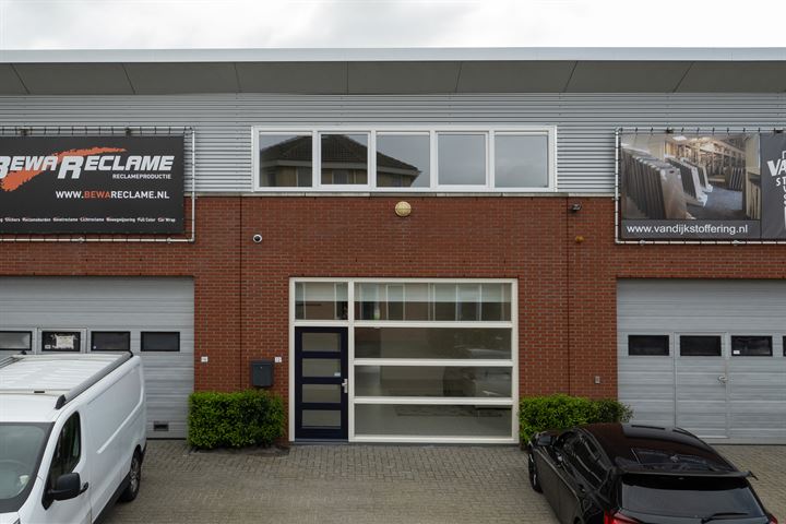 Novy Borstraat 12, Leerdam