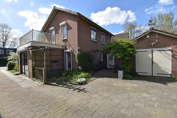 Foto 5 van Officiersweg 2