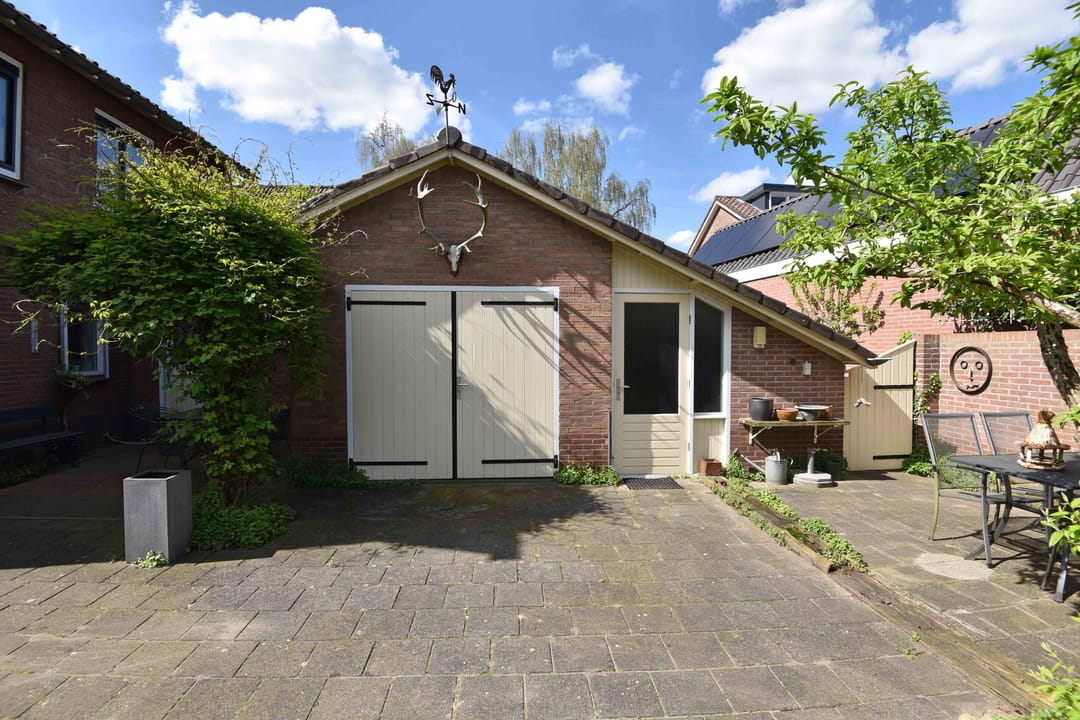 Foto 7 van Officiersweg 2