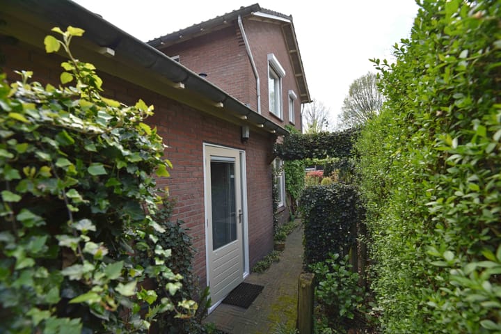 Foto 30 van Officiersweg 2