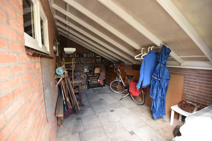 Foto 35 van Officiersweg 2