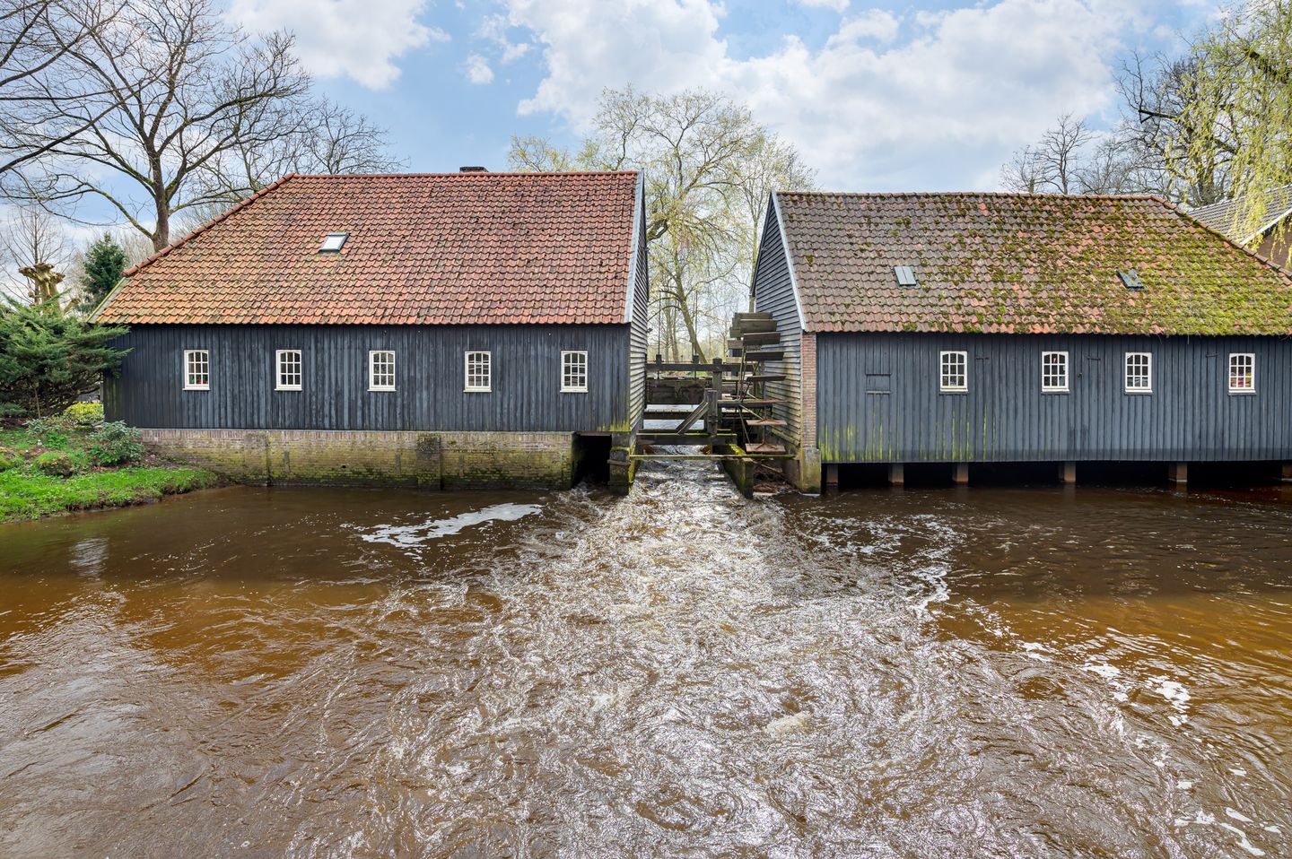 Photo 4 of Dommelstraat 2