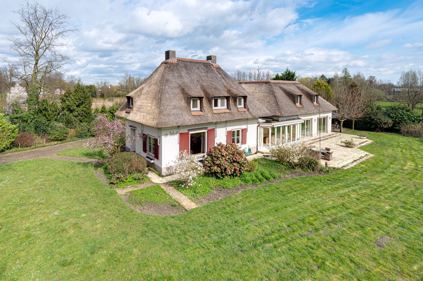 Foto 1 van Dommelstraat 2