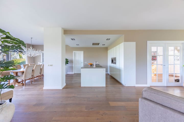 Foto 11 van Burmaniastrjitte 19