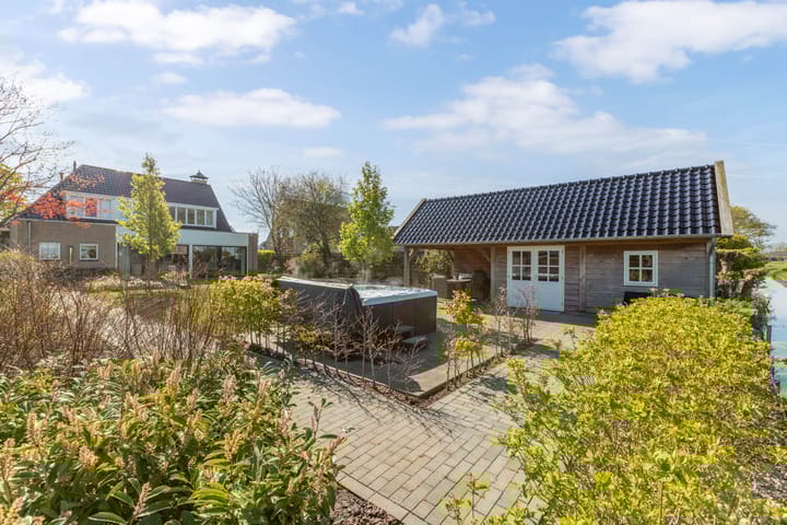 Foto 27 van Burmaniastrjitte 19