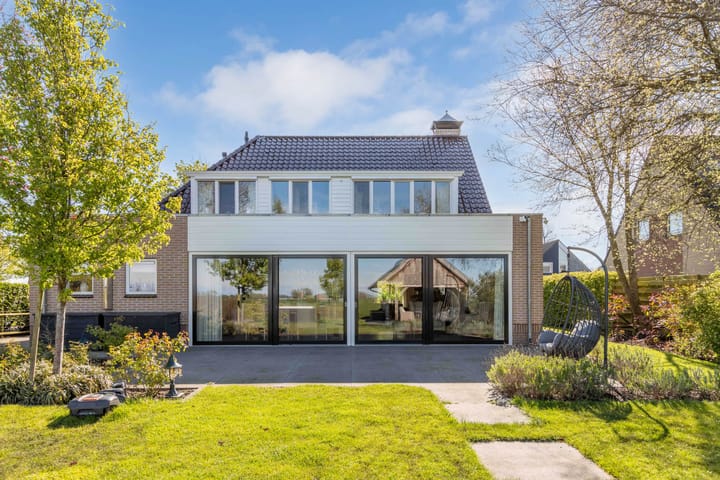 Foto 32 van Burmaniastrjitte 19