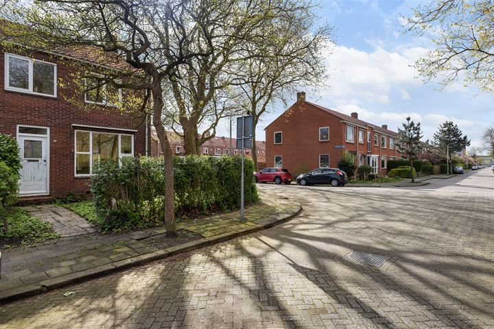 Bekijk foto 36 van Dennenstraat 52