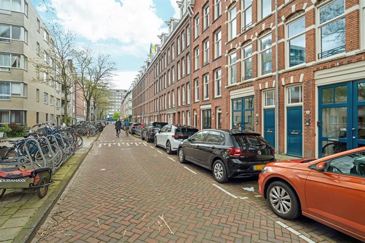 Bekijk foto 18 van Blasiusstraat 94-E