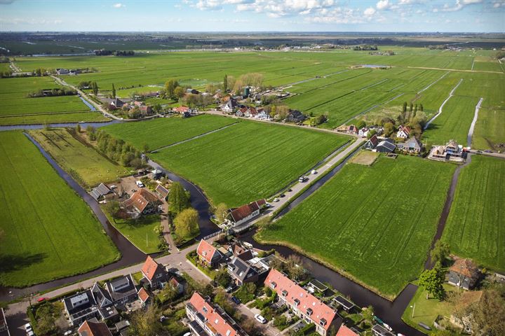 Bekijk foto 47 van Middenlaan Zunderdorp 18