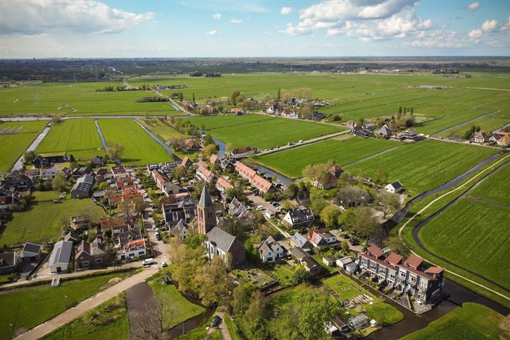 Bekijk foto 48 van Middenlaan Zunderdorp 18