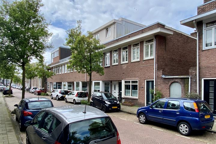 Bekijk foto 1 van Ben Viljoenstraat 13-ZW