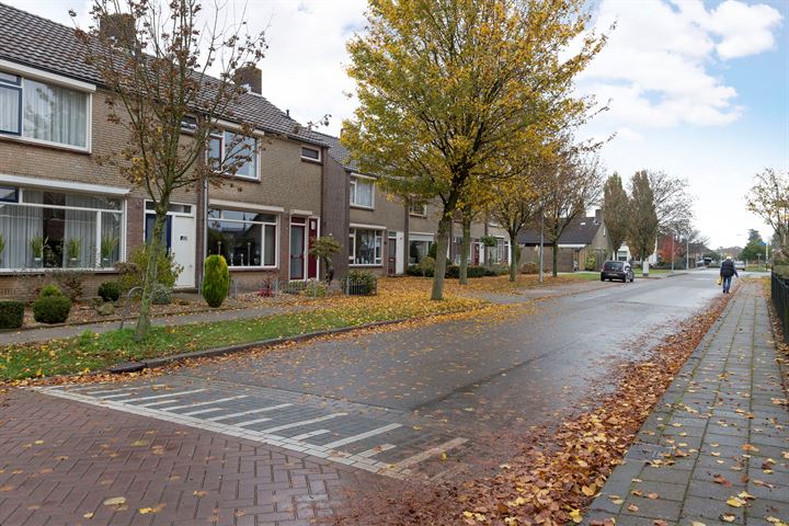 Bekijk foto 25 van Rijnstraat 10