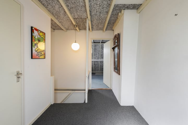 Bekijk foto 36 van Schaarhuisstraat 8