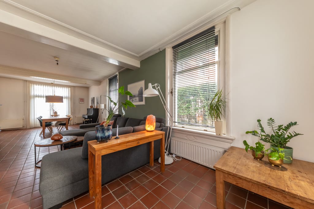 Foto 10 van F B Deurvorststraat 10