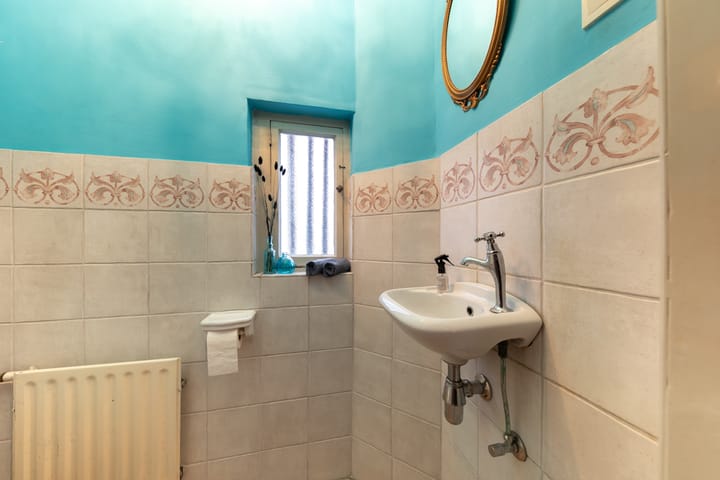 Foto 16 van F B Deurvorststraat 10